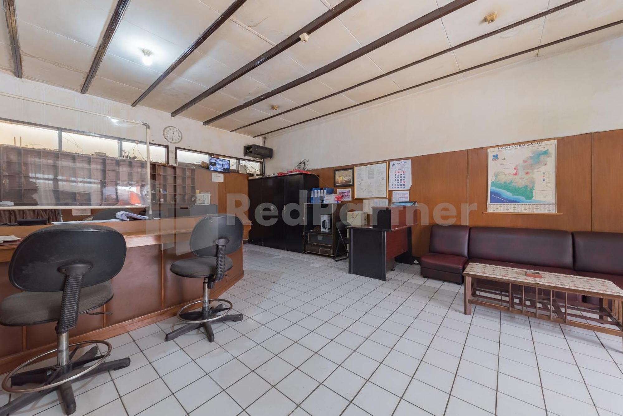 Homestay Pkpn Garut Mitra Reddoorz Esterno foto